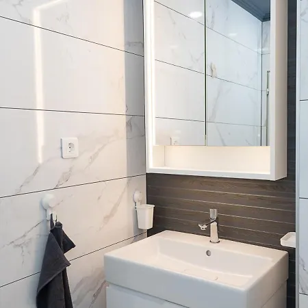 Bright & Comfy 1br Flat In Levski District - By Flat Mаnаger Apartmán
